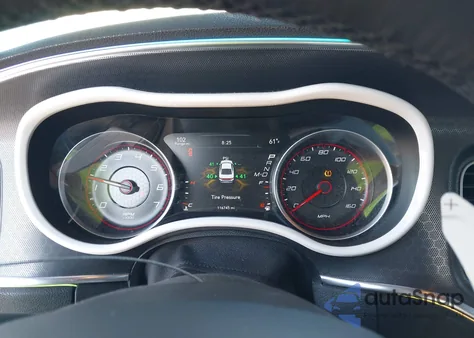 2016 Dodge Charger Road/Track z USA, uszkodzony, nr VIN 2C3CDXCT7GH242701